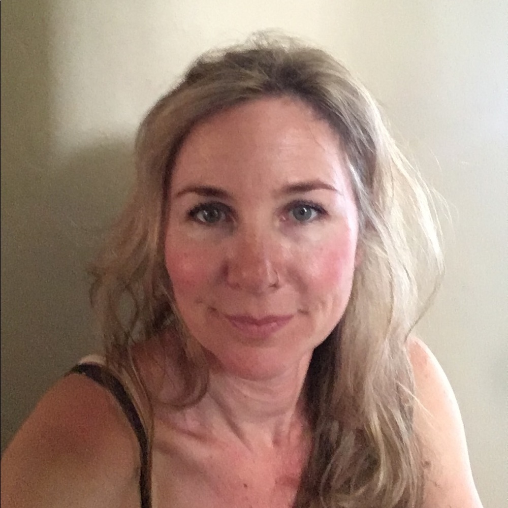 Meet your Posher, Caroline